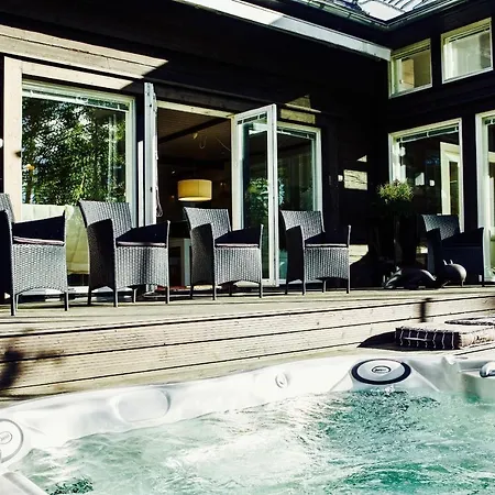 Vila Merenranta 210 M2 *